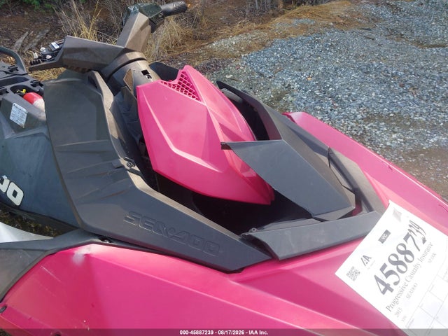 Продаж на аукціоні авто 2015 Seadoo Spark, vin: YDV54549C515, номер лоту: 45887239