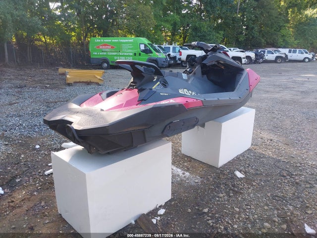 Продаж на аукціоні авто 2015 Seadoo Spark, vin: YDV54549C515, номер лоту: 45887239