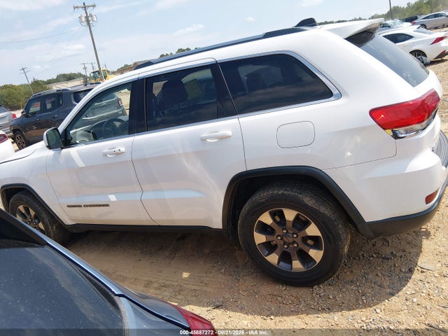 Продаж на аукціоні авто 2017 Jeep Grand Cherokee Laredo, vin: 1C4RJFAG5HC727213, номер лоту: 45887272