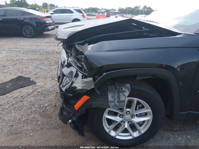 Продаж на аукціоні авто 2023 Jeep Grand Cherokee L Laredo 4x4, vin: 1C4RJKAGXP8728495, номер лоту: 45887300