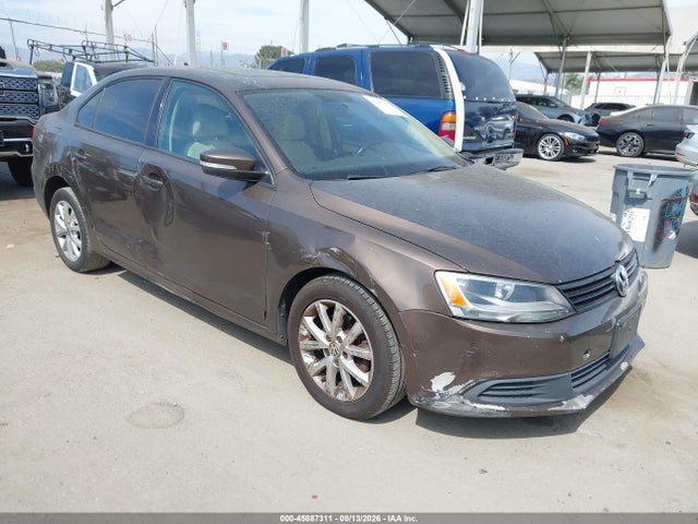 2011 Volkswagen Jetta 2.5l Se მანქანა იყიდება აუქციონზე, vin: 3VWDZ7AJ2BM384285, აუქციონის ნომერი: 45887311