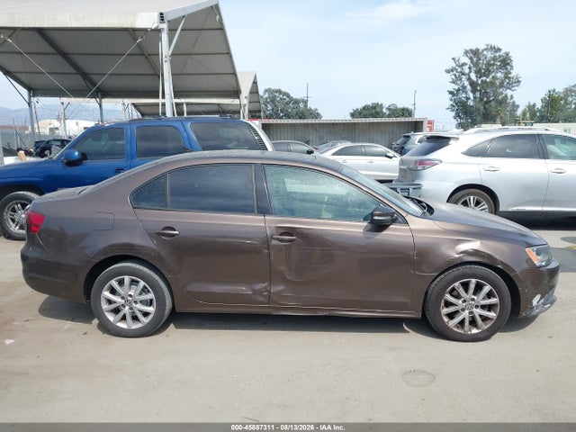 2011 Volkswagen Jetta 2.5l Se მანქანა იყიდება აუქციონზე, vin: 3VWDZ7AJ2BM384285, აუქციონის ნომერი: 45887311