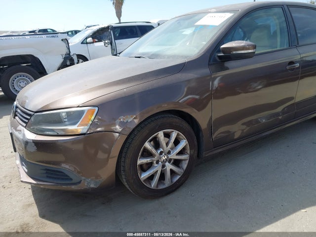 2011 Volkswagen Jetta 2.5l Se მანქანა იყიდება აუქციონზე, vin: 3VWDZ7AJ2BM384285, აუქციონის ნომერი: 45887311