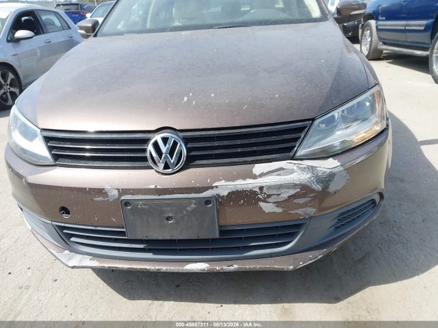 2011 Volkswagen Jetta 2.5l Se მანქანა იყიდება აუქციონზე, vin: 3VWDZ7AJ2BM384285, აუქციონის ნომერი: 45887311