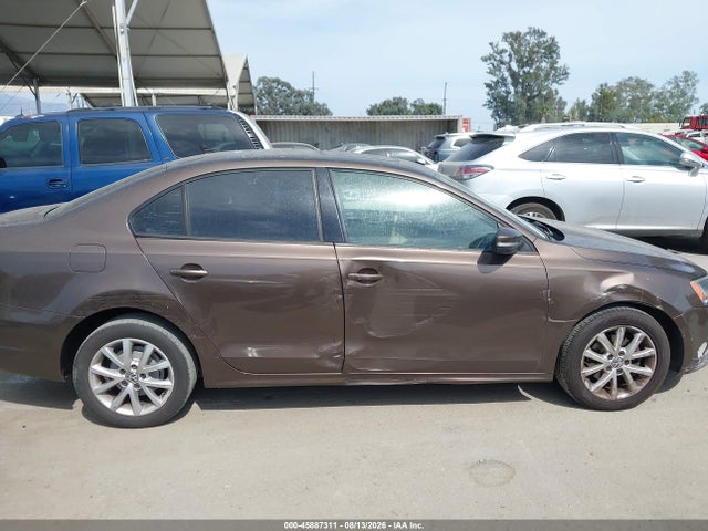 2011 Volkswagen Jetta 2.5l Se მანქანა იყიდება აუქციონზე, vin: 3VWDZ7AJ2BM384285, აუქციონის ნომერი: 45887311
