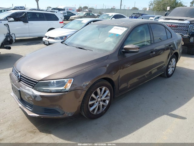 2011 Volkswagen Jetta 2.5l Se მანქანა იყიდება აუქციონზე, vin: 3VWDZ7AJ2BM384285, აუქციონის ნომერი: 45887311