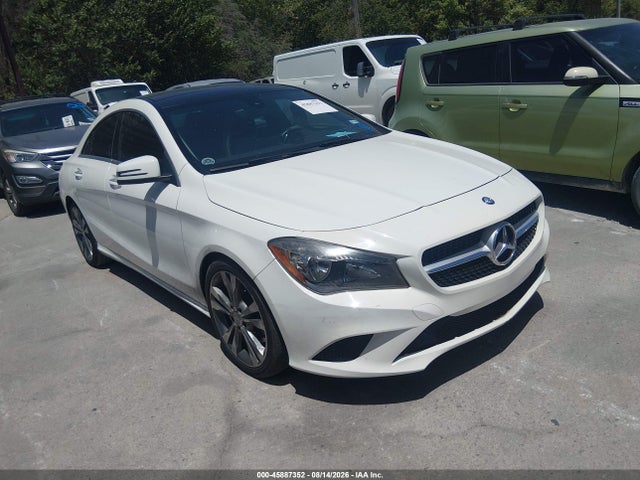 45887352 :رقم المزاد ، WDDSJ4EB6GN380486 vin ، 2016 Mercedes-benz Cla 250 مزاد بيع