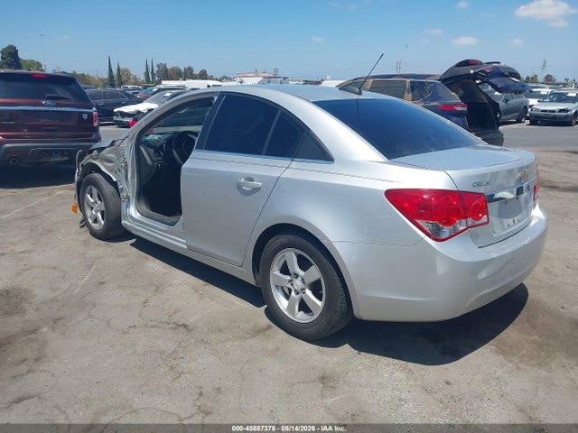 1G1PC5SB4F7265983 Chevrolet Cruze 1lt Auto