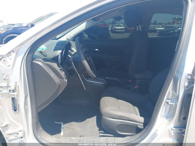 1G1PC5SB4F7265983 Chevrolet Cruze 1lt Auto