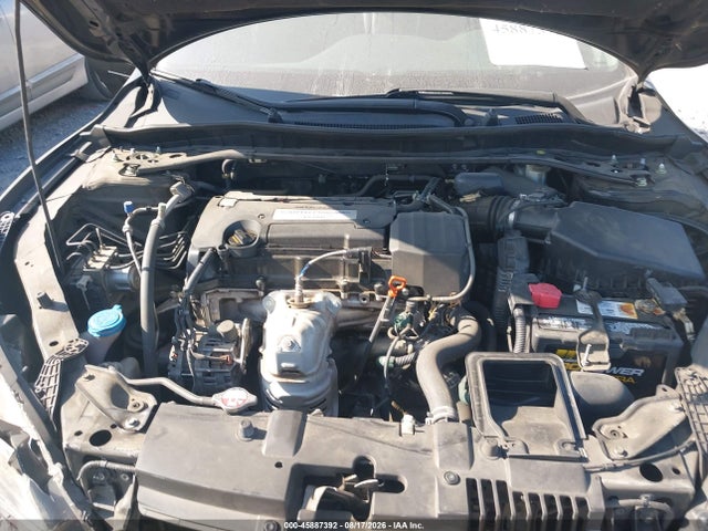 45887392 :رقم المزاد ، 1HGCR2F8XFA199896 vin ، 2015 Honda Accord Ex-l مزاد بيع