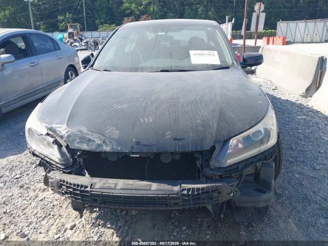 45887392 :رقم المزاد ، 1HGCR2F8XFA199896 vin ، 2015 Honda Accord Ex-l مزاد بيع