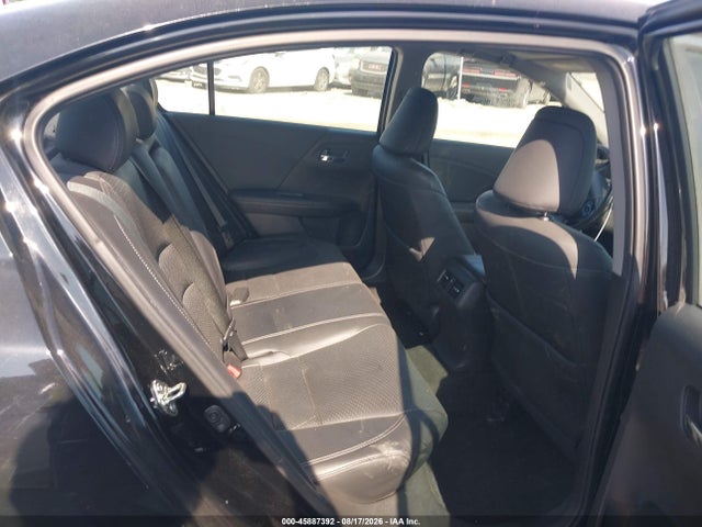 45887392 :رقم المزاد ، 1HGCR2F8XFA199896 vin ، 2015 Honda Accord Ex-l مزاد بيع