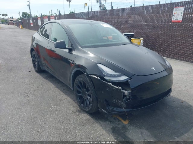 Tesla Model Y Long Range Dual Motor All-wheel Drive 2021 5YJYGDEE8MF160595 main image