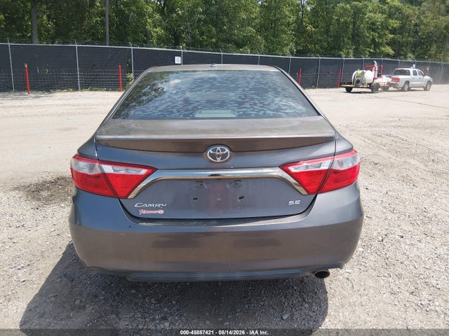 2015 Toyota Camry Se მანქანა იყიდება აუქციონზე, vin: 4T1BF1FK2FU916200, აუქციონის ნომერი: 45887421