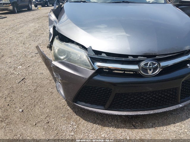 2015 Toyota Camry Se მანქანა იყიდება აუქციონზე, vin: 4T1BF1FK2FU916200, აუქციონის ნომერი: 45887421