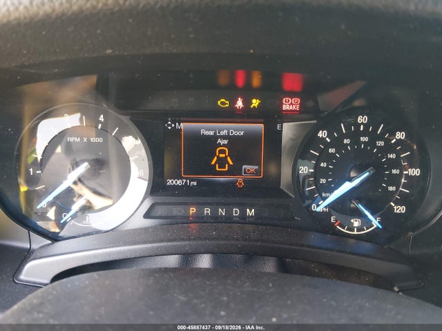Ford Expedition Xlt 2017 1FMJU1HT5HEA55194 Image 7