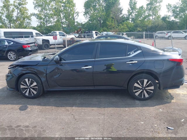 Aukcja sprzedaży 2022 Nissan Altima Sv Intelligent Awd, vin: 1N4BL4DW1NN337119, numer aukcji: 45887443