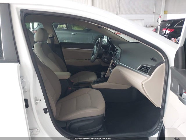 Продажа на аукционе авто 2020 Hyundai Elantra Se, vin: 5NPD74LFXLH504048, номер лота: 45887490