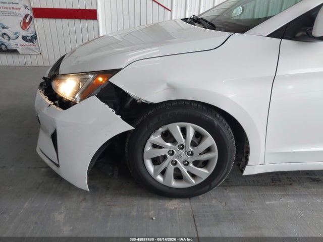 Продажа на аукционе авто 2020 Hyundai Elantra Se, vin: 5NPD74LFXLH504048, номер лота: 45887490