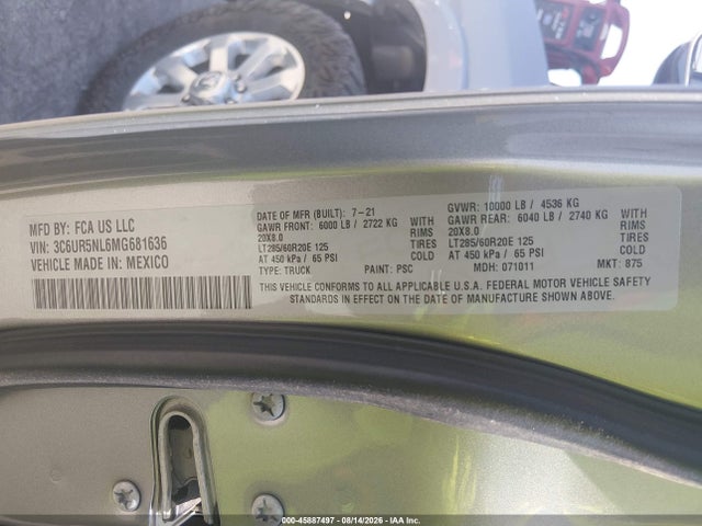 45887497 :رقم المزاد ، 3C6UR5NL6MG681636 vin ، 2021 Ram 2500 Laramie  4x4 6'4 Box مزاد بيع
