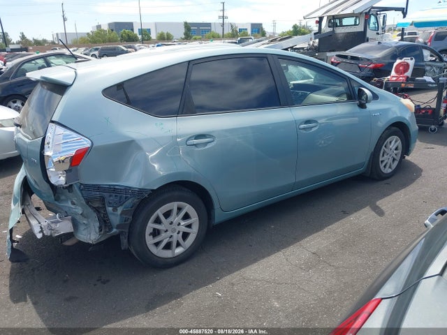 Toyota Prius V Three 2014 JTDZN3EU2EJ009225 Image 13