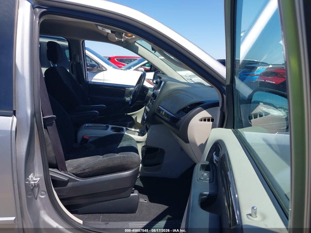 45887548 :رقم المزاد ، 2C4RDGCG2GR317789 vin ، 2016 Dodge Grand Caravan Sxt مزاد بيع