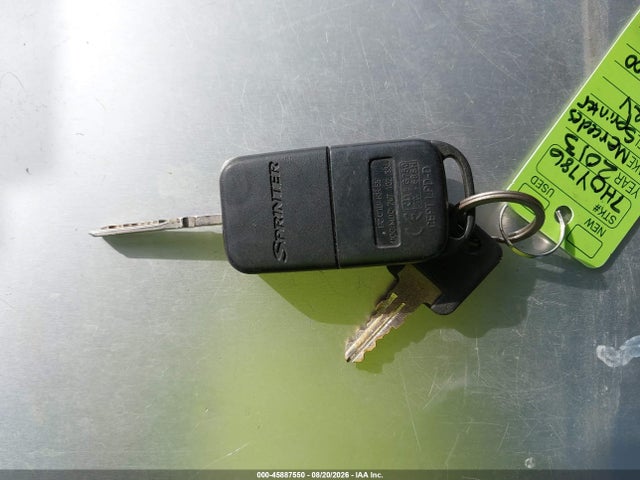 45887550 :رقم المزاد ، WDAPF4CC9D9552093 vin ، 2013 Mercedes-benz Sprinter 3500 مزاد بيع