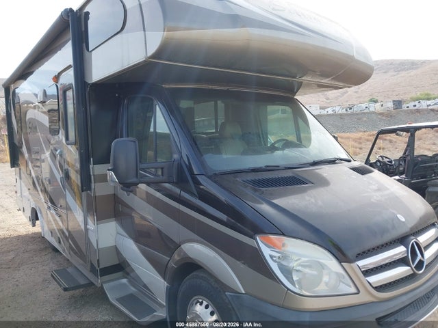 45887550 :رقم المزاد ، WDAPF4CC9D9552093 vin ، 2013 Mercedes-benz Sprinter 3500 مزاد بيع