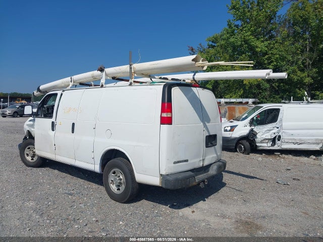 Chevrolet Express 2500 Work Van 2014 1GCWGFCA6E1103261 Image 3
