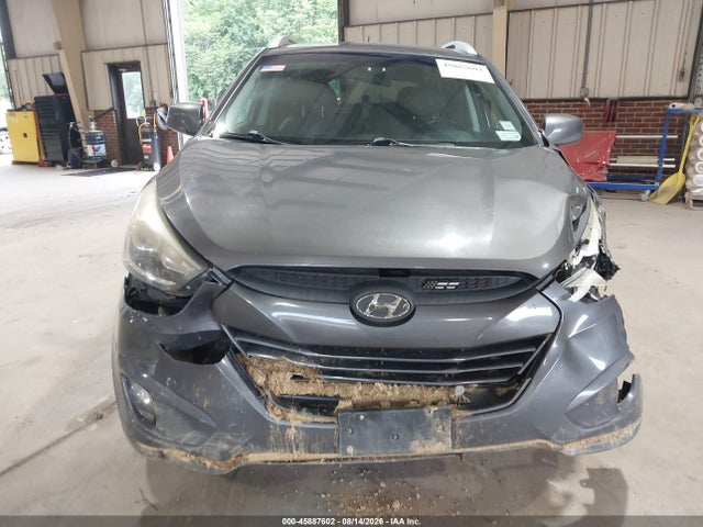 2014 Hyundai Tucson Se მანქანა იყიდება აუქციონზე, vin: KM8JUCAG8EU942699, აუქციონის ნომერი: 45887602