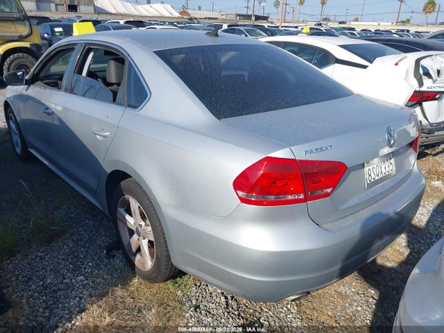 Volkswagen Passat 2.5l Se 2014 1VWBP7A35EC007423 Image 3