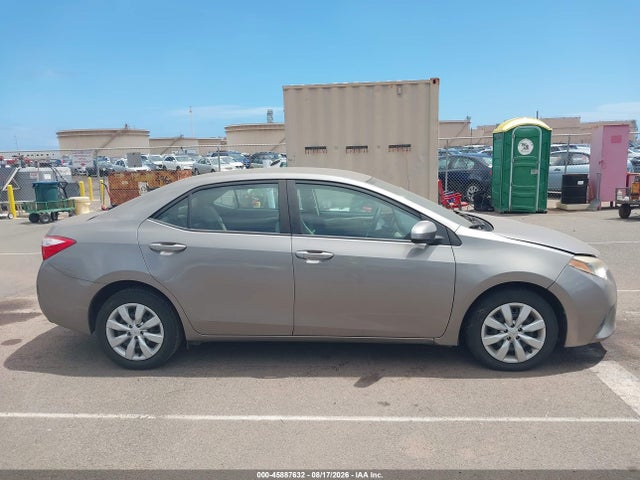 Toyota COROLLA LE 2015 5YFBURHE7FP185132 Image 13