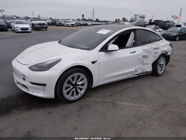 Tesla Model 3 Rear-wheel Drive 2022 5YJ3E1EA6NF295717 Image 2