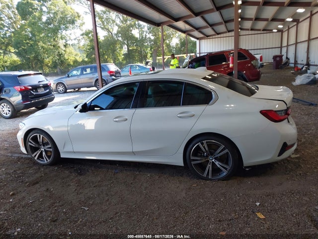 45887645 :رقم المزاد ، 3MW5R1J09M8C12632 vin ، 2021 Bmw 330i مزاد بيع