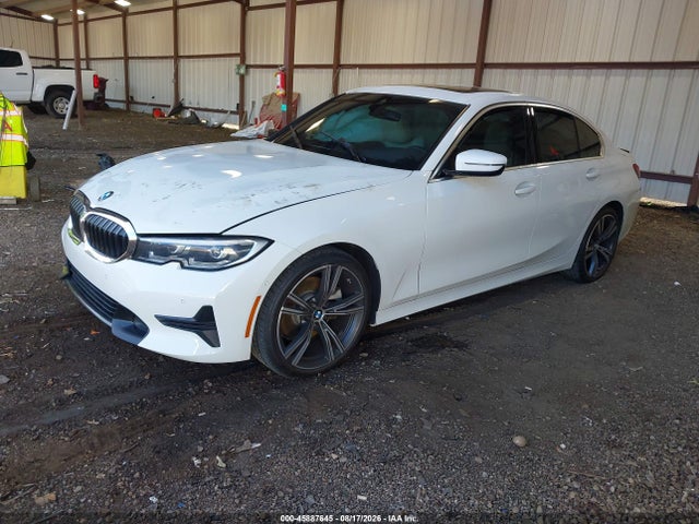 45887645 :رقم المزاد ، 3MW5R1J09M8C12632 vin ، 2021 Bmw 330i مزاد بيع
