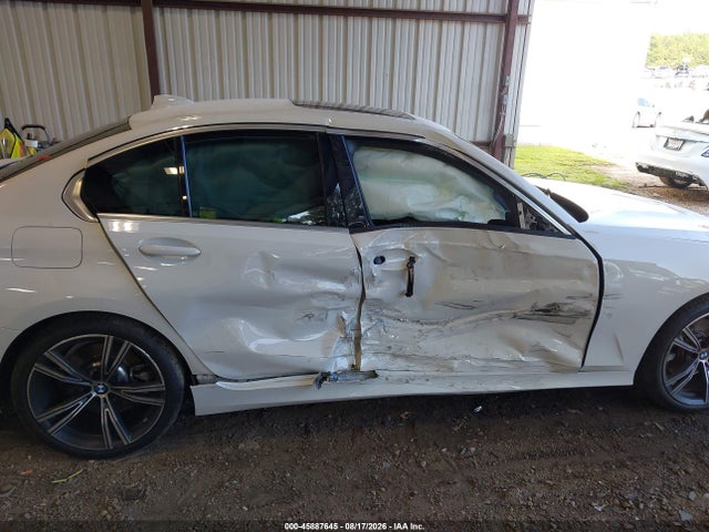 45887645 :رقم المزاد ، 3MW5R1J09M8C12632 vin ، 2021 Bmw 330i مزاد بيع