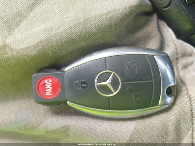 45887663 :رقم المزاد ، WDCGG8HB1AF299554 vin ، 2010 Mercedes-benz Glk 350 4matic مزاد بيع