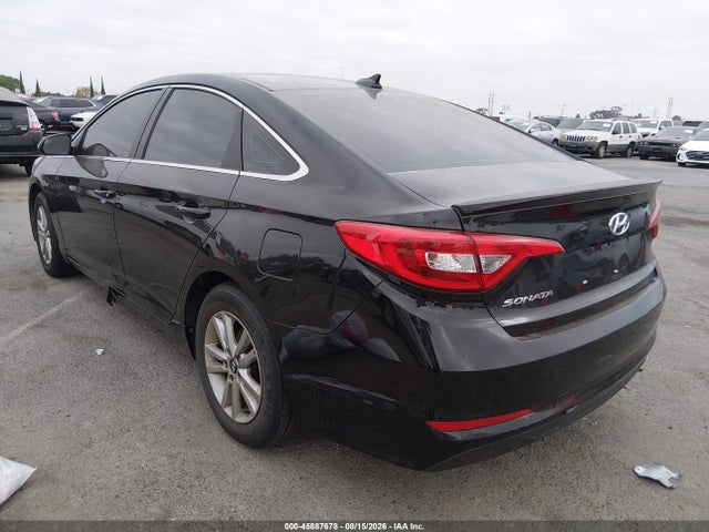 Hyundai SONATA SE 2015 5NPE24AF0FH163057 Image 3
