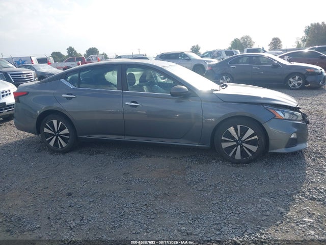 45887692 :رقم المزاد ، 1N4BL4DV0MN361367 vin ، 2021 Nissan Altima Sv Fwd مزاد بيع