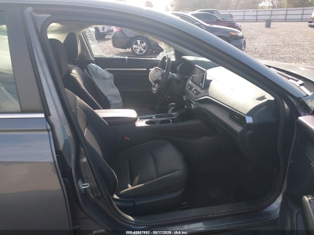 45887692 :رقم المزاد ، 1N4BL4DV0MN361367 vin ، 2021 Nissan Altima Sv Fwd مزاد بيع