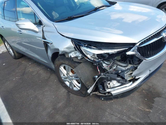 45887700 :رقم المزاد ، 5GAERBKW0JJ161857 vin ، 2018 Buick Enclave Essence مزاد بيع