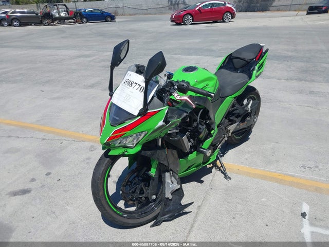 Kawasaki EX400 2023 JKAEXKG10PDAR8023 Image 2