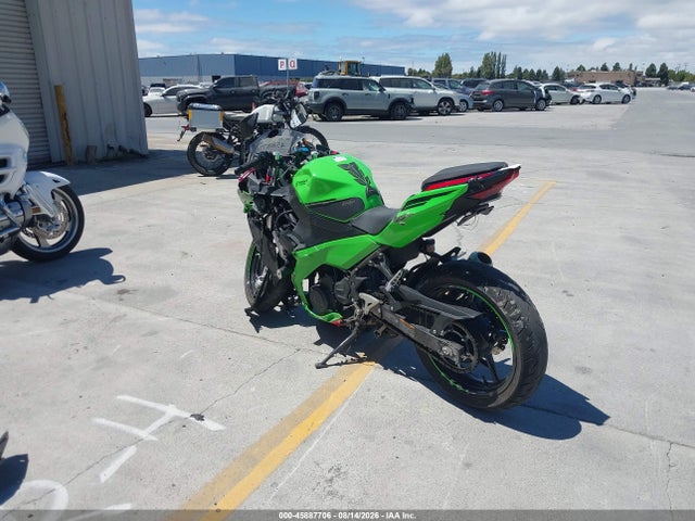 Kawasaki EX400 2023 JKAEXKG10PDAR8023 Image 3