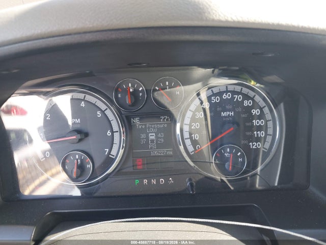 45887718 :رقم المزاد ، 3D7JB1EP8AG113983 vin ، 2010 Dodge Ram 1500 Slt/sport/trx مزاد بيع