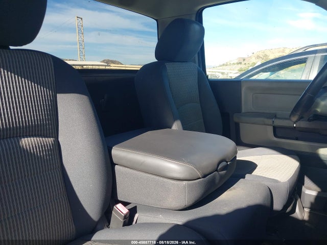 45887718 :رقم المزاد ، 3D7JB1EP8AG113983 vin ، 2010 Dodge Ram 1500 Slt/sport/trx مزاد بيع