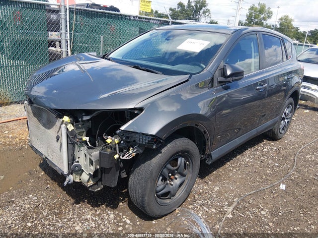 45887739 :رقم المزاد ، 2T3ZFREV9JW457577 vin ، 2018 Toyota Rav4 Le مزاد بيع
