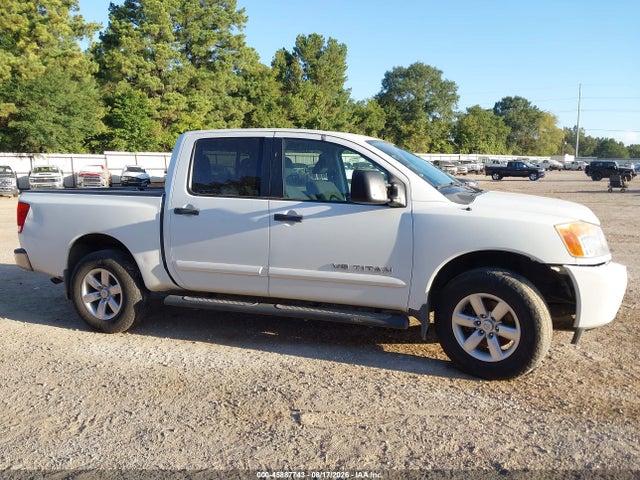 2015 Nissan Titan Pro-4x/s/sl/sv მანქანა იყიდება აუქციონზე, vin: 1N6AA0EC3FN505396, აუქციონის ნომერი: 45887743