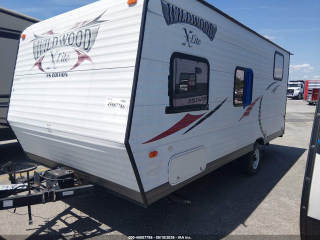 Продажа на аукционе авто 2014 Forest River Wildwood X-lite 195b, vin: 4X4TWDV15ER345557, номер лота: 45887786