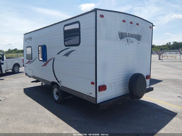 Продажа на аукционе авто 2014 Forest River Wildwood X-lite 195b, vin: 4X4TWDV15ER345557, номер лота: 45887786
