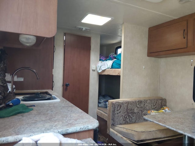 Продажа на аукционе авто 2014 Forest River Wildwood X-lite 195b, vin: 4X4TWDV15ER345557, номер лота: 45887786